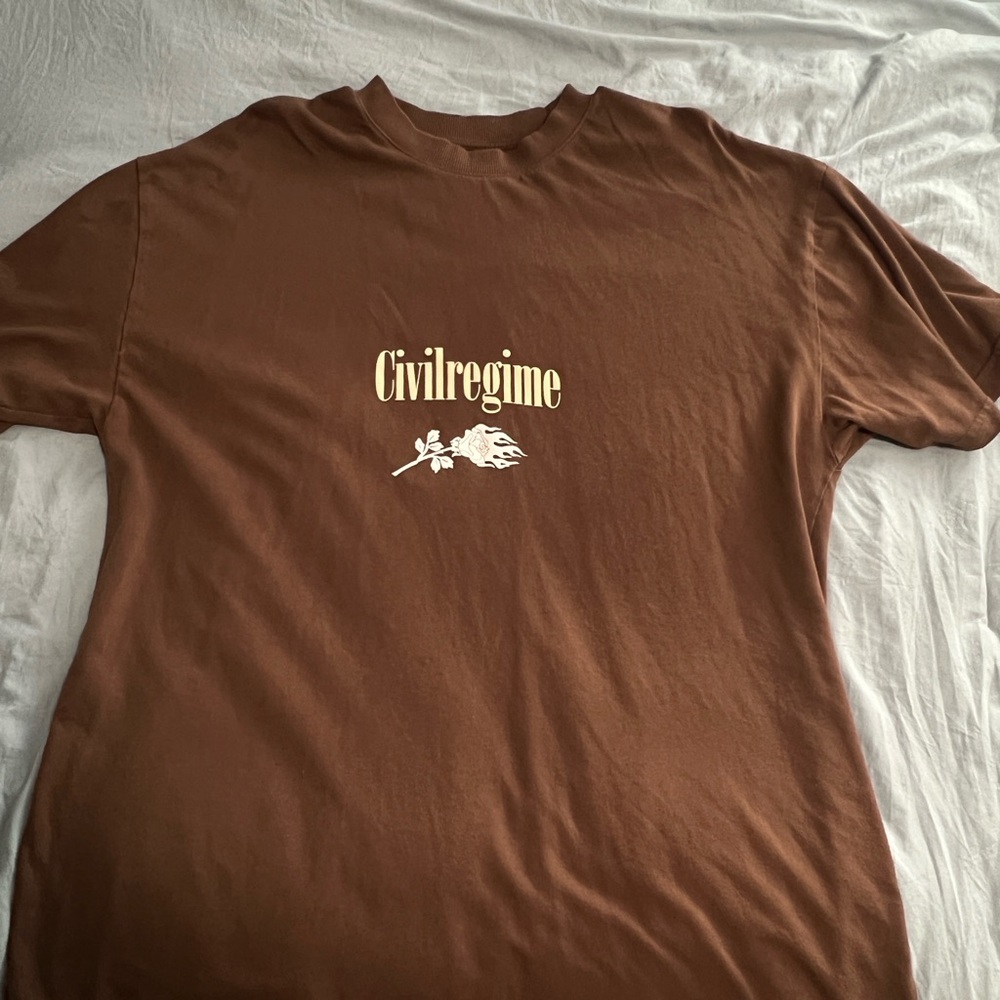 Brown Short Sleeve Tee with OnBrewing Logo